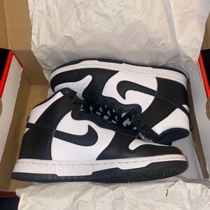 Nike Dunks High Retro